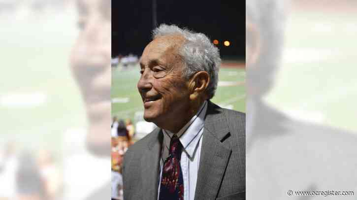 Fran Ursini, high school sports official and Newport Rib Company proprietor, dies