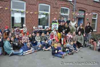 Nieuw buitenspeelgoed voor VBS Zonnebloem dankzij Cera en oudervereniging
