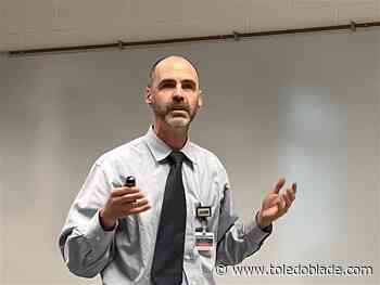 UT experts studying how airborne algal toxins can get into our bodies, seek public’s help