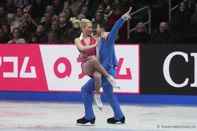 Chock and Bates lead for US at world figure skating championships as they chase 3rd straight title