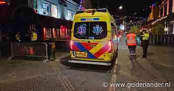 Politie rukt uit voor mogelijke steekpartij bij nachtclub in Doetinchem