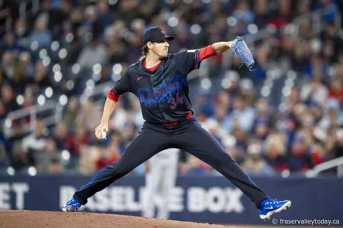 Santander’s RBI single caps five-run rally as Blue Jays beat Orioles 8-2