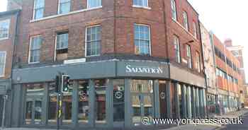 York nightclub reopens after student 'boycott'
