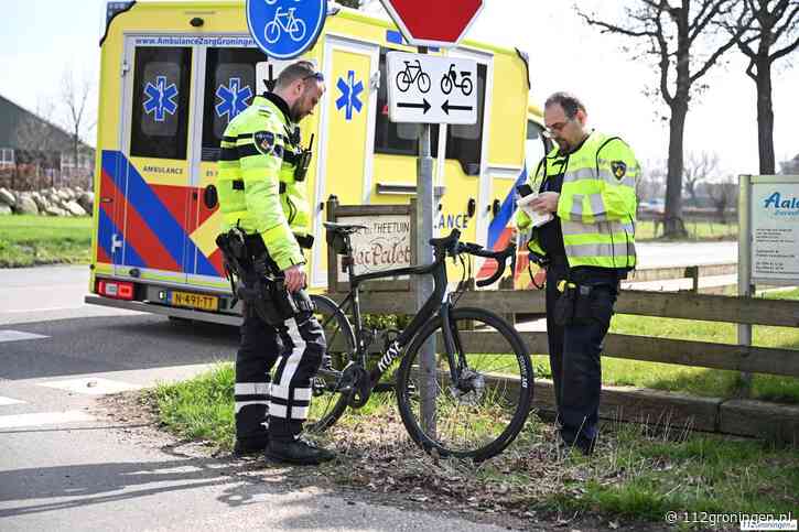 Wielrenner raakt gewond na botsing in Zevenhuizen