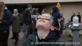 So haben Wolfsburger die Sonnenfinsternis erlebt
