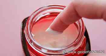 Hoe lang kun je cosmetica en zonnebrandmiddelen bewaren?