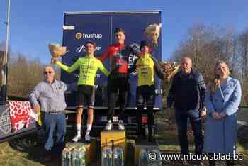 Zwitser snoept Gilles Dockx etappezege af in Arden Challenge, Pieter Van Laer blijft leider