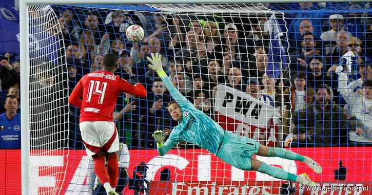 Van Hecke en Verbruggen blinken uit tegen Forest, maar een hoofdprijs blijft Brighton vooralsnog ontglippen