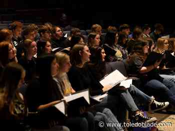 Photo Gallery: High School Choral Festival at UT's Doermann Theatre