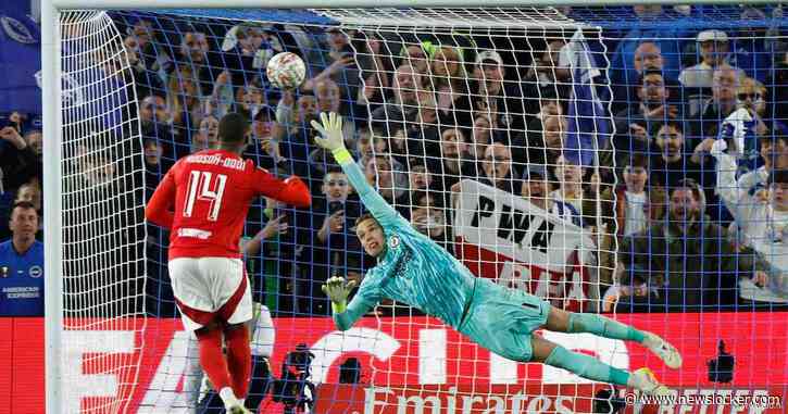 Van Hecke en Verbruggen blinken uit tegen Forest, maar een hoofdprijs blijft Brighton vooralsnog ontglippen