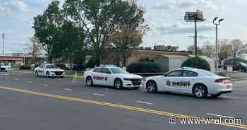 Witnesses say robbery attempt led to shooting in Johnston County