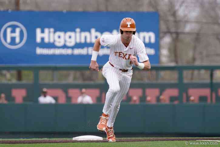 No. 7 Longhorns sweep doubleheader at Missouri, move to 8-1 in SEC play