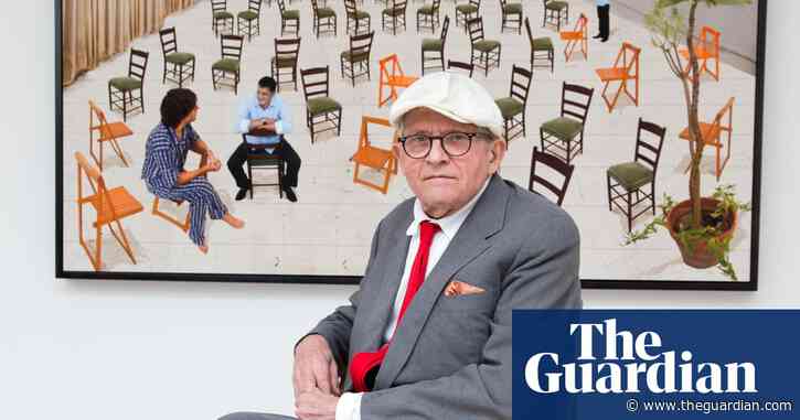 Hockney says he did not offer to paint King Charles during royal visit