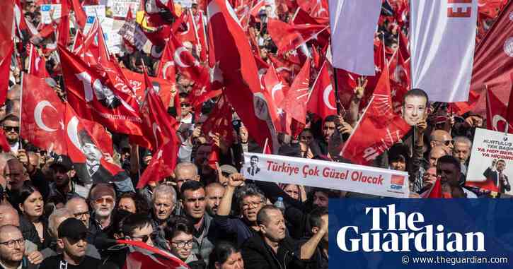 Turkish opposition rallies in defence of jailed Istanbul mayor in mass protest