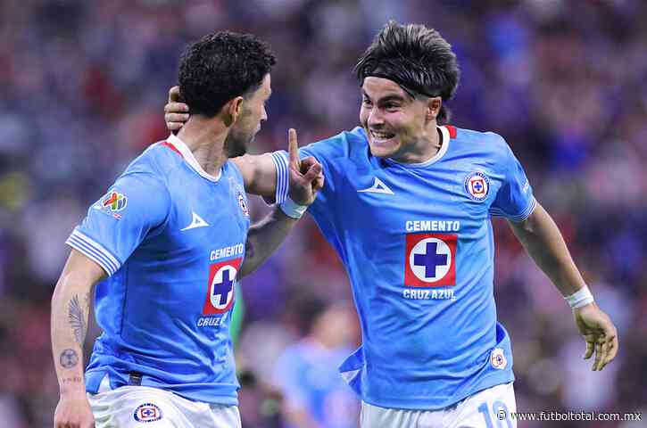 ¿Ya piensan en América? Cruz Azul muestra solidez y derrota a Chivas a domicilio