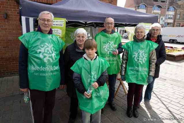 Pastorale eenheid verkoopt paaseitjes voor Broederlijk Delen