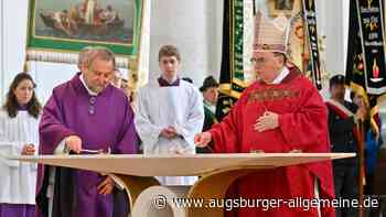 Die Weihe des neuen Altar und Ambo im Diessener Marienmünster