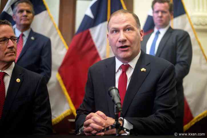 Senator pushes 'bold and powerful' bill requiring sheriffs to partner with ICE