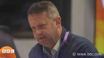 Newidiadau i fudd-daliadau 'wedi dychryn pobl', yn ôl AS Llafur