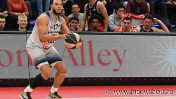 Jaren Holmes stuwt Limburg United richting overwinning in Groningen