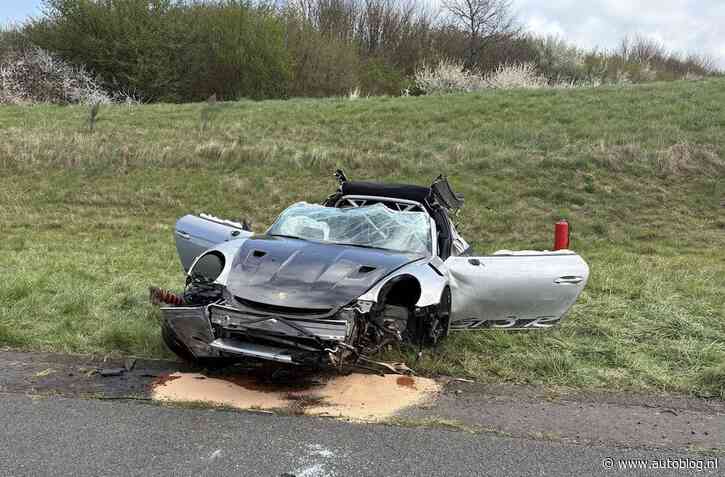 Peperdure Porsche 911 GT3 RS blaast dak eraf bij Woensdrecht