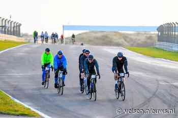 Zonnige en winderige Omloop van Zandvoort brengt 3.700 deelnemers aan de start