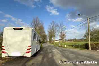 Eerste campers al sinds vrijdag op post voor Ronde van Vlaanderen: “Woensdag? Dan ben je hopeloos te laat voor de beste plekjes”