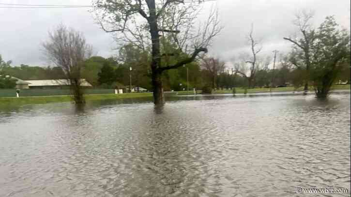 Homes along Plains Port Hudson Road flooded in Saturday night storms