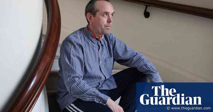 ‘My brain reaches for morbidity’: inside the unsettling world (and 700 Post-it notes) of artist Ed Atkins