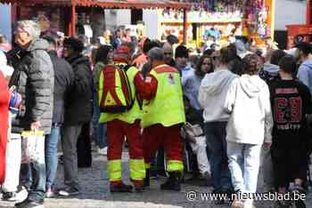 CARNAVAL HALLE. Ook tweede feestnacht met volle feestpleinen maar met weinig incidenten