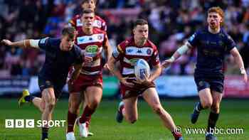 Wigan romp to 10-try win over spirited Salford