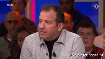 Van der Vaart geniet tijdens PSV - Ajax: 'Geen wegwerpgebaren, hij speelde fantastisch!'