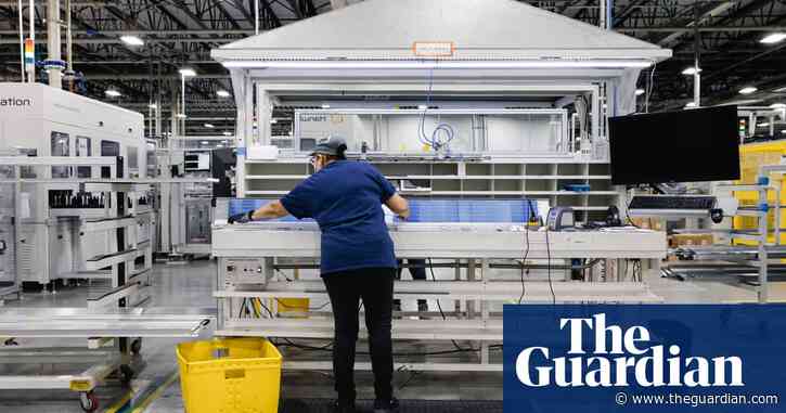 Clean energy spending boosts GOP districts. But lawmakers are keeping quiet as Trump targets incentives