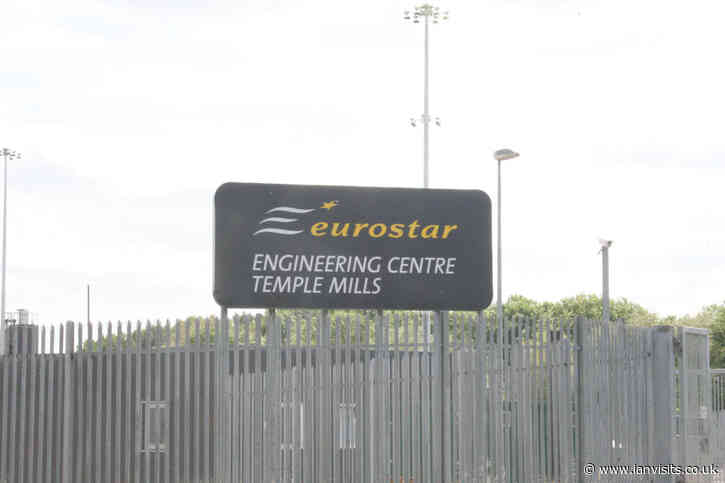 Eurostar faces competition as rail regulator finds space for rival trains