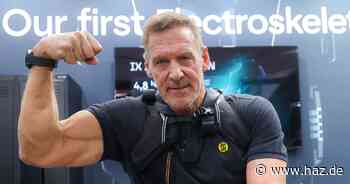 Hannoer-Messe: "Gladiator"-Star Moeller bei Ottobock am Stand