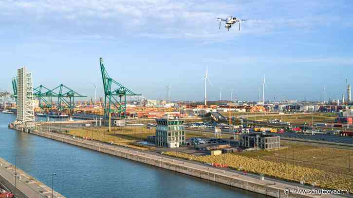 Stakingsacties zeehavens verlammen scheepvaart in België
