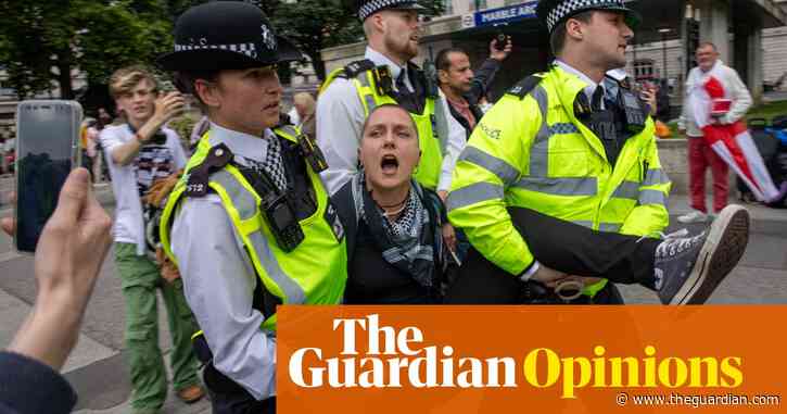 How to fight a fascist state – what I learned from a second world war briefing for secret agents | Zoe Williams