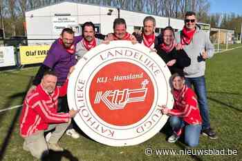 KLJ organiseert zeventien jaar na stopzetten van jeugdwerking succesvolle reünie: “Hier zijn heel wat koppeltjes ontstaan”