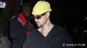 Fans sorgen sich um das Kind: Justin Bieber sorgt mit Nacktbild seines Sohnes für Empörung