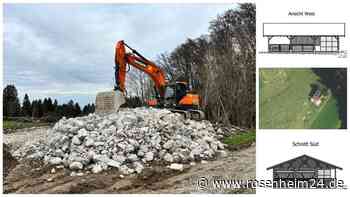 Geht Streit in nächste Runde? Samerberger Betonstadel ist weg – jetzt soll Rinder-Laufstall kommen