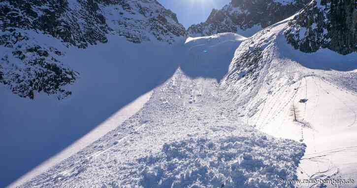 Erhebliche Gefahr für Lawinenabgänge in bayerischen Alpen