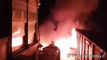 Stabilimenti balneari incendiati a Ostia: il piromane finisce in carcere