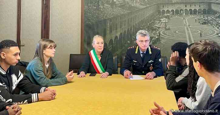 Microcriminalità a Vigevano, gli studenti vanno in Comune: “Bulli e violenti devono essere coinvolti”