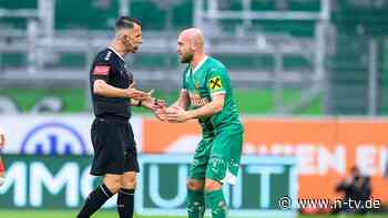 "Unglückliche Umstände": Österreich wundert sich über eine der "kuriosesten Gelb-Roten" Karte