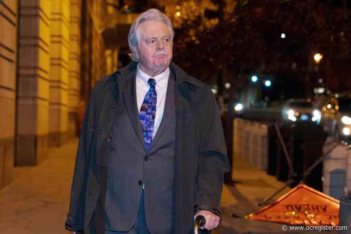 Trump pardons Navy veteran convicted in Capitol riot