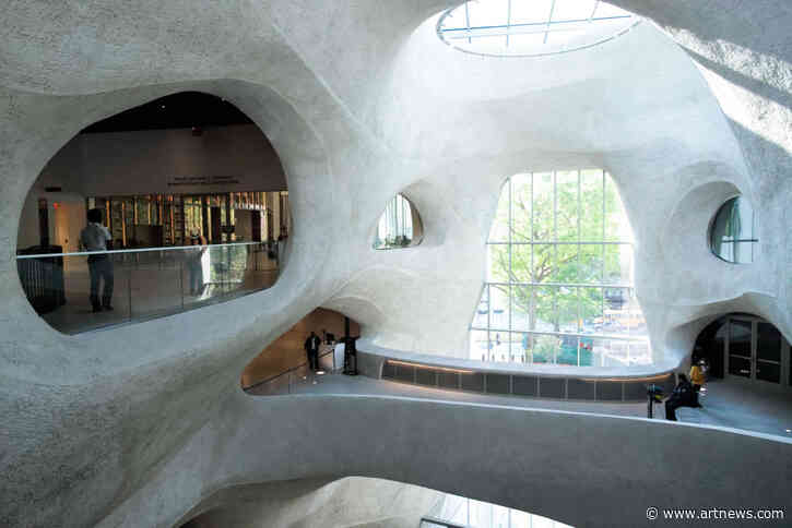 New York’s Natural History Museum Returns Shrine to First Nations Community