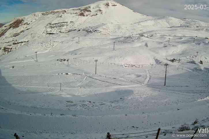 First Snowfall of Season Blankets Chilean Ski Resort