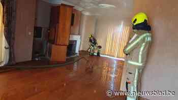 Brandweermannen in spe oefenen in leegstaand huis: “Eerste lichting pompiers van Peer”