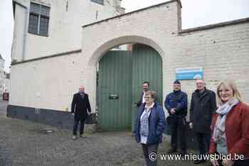 “Hier betaalbare woningen realiseren? Een fabeltje”: stad verkoopt voormalig dienstencentrum Van Volden