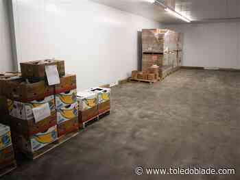 Food banks rely on private donations to fill gaps in federal funding cuts